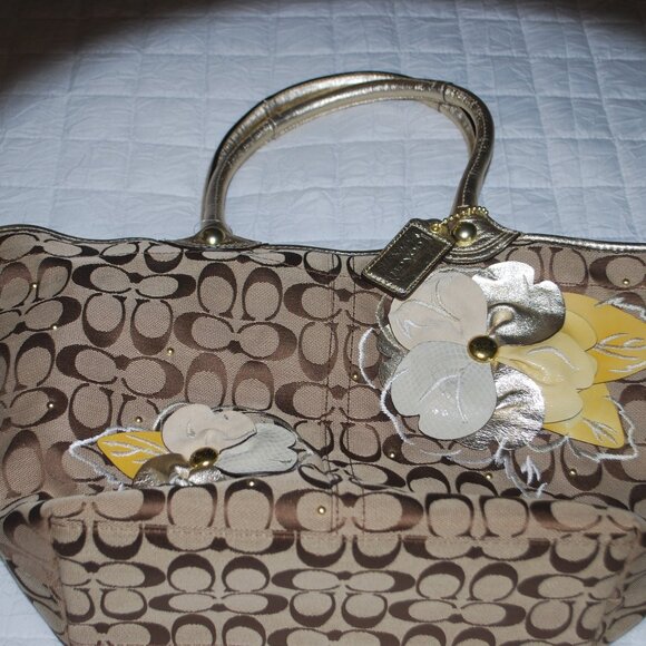 🌸COACH Large Signature Bleeker Floral Khaki Gold Tote Carryall Handbag🌸 - Picture 8 of 14